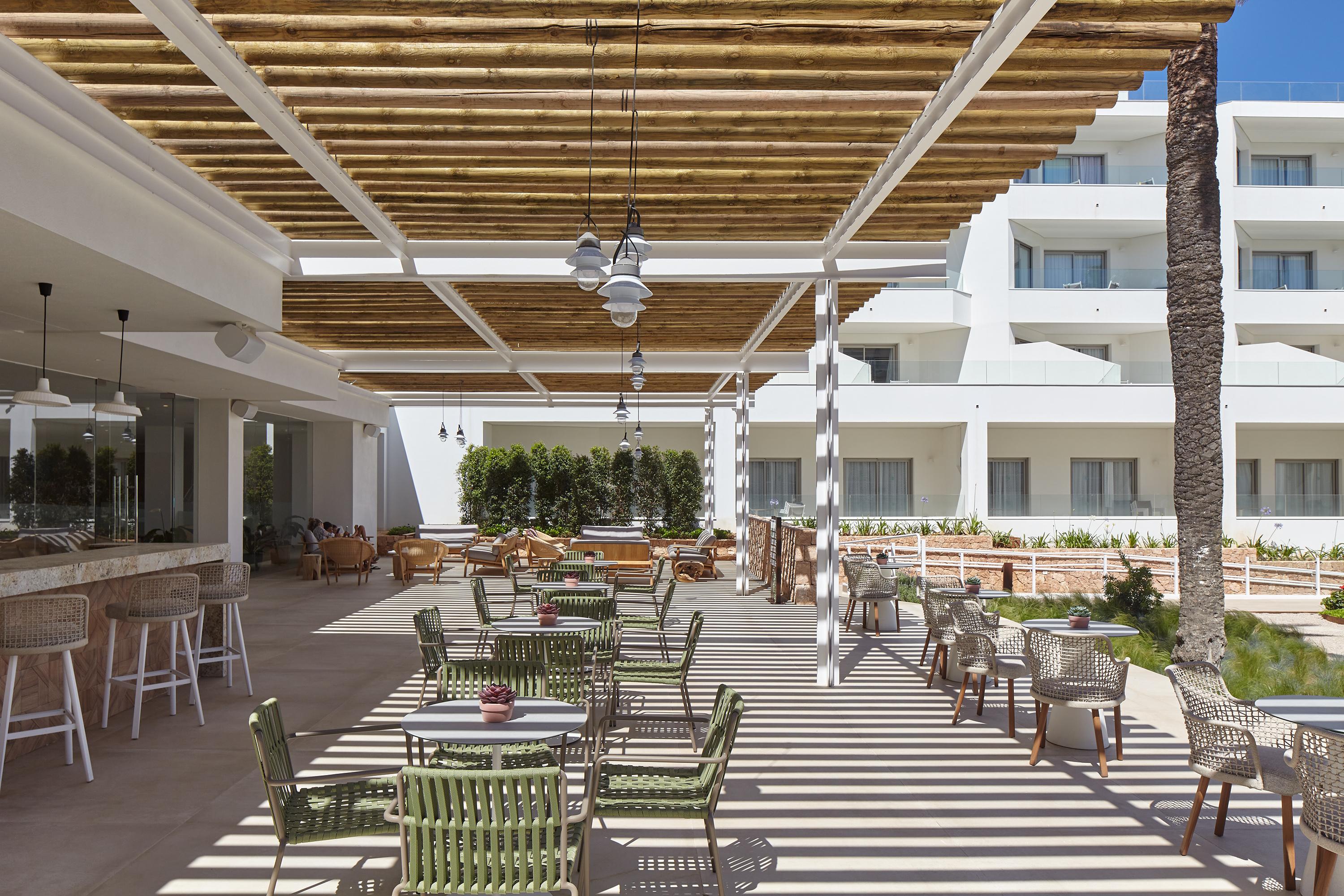 Marina Palace Prestige By Intercorp San Antonio Abad